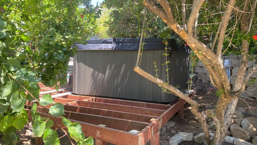 deck installation in Kent